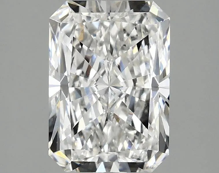 2.00ct Radiant Lab Grown Diamond (Colour E, Clarity VVS2, IGI Certified)