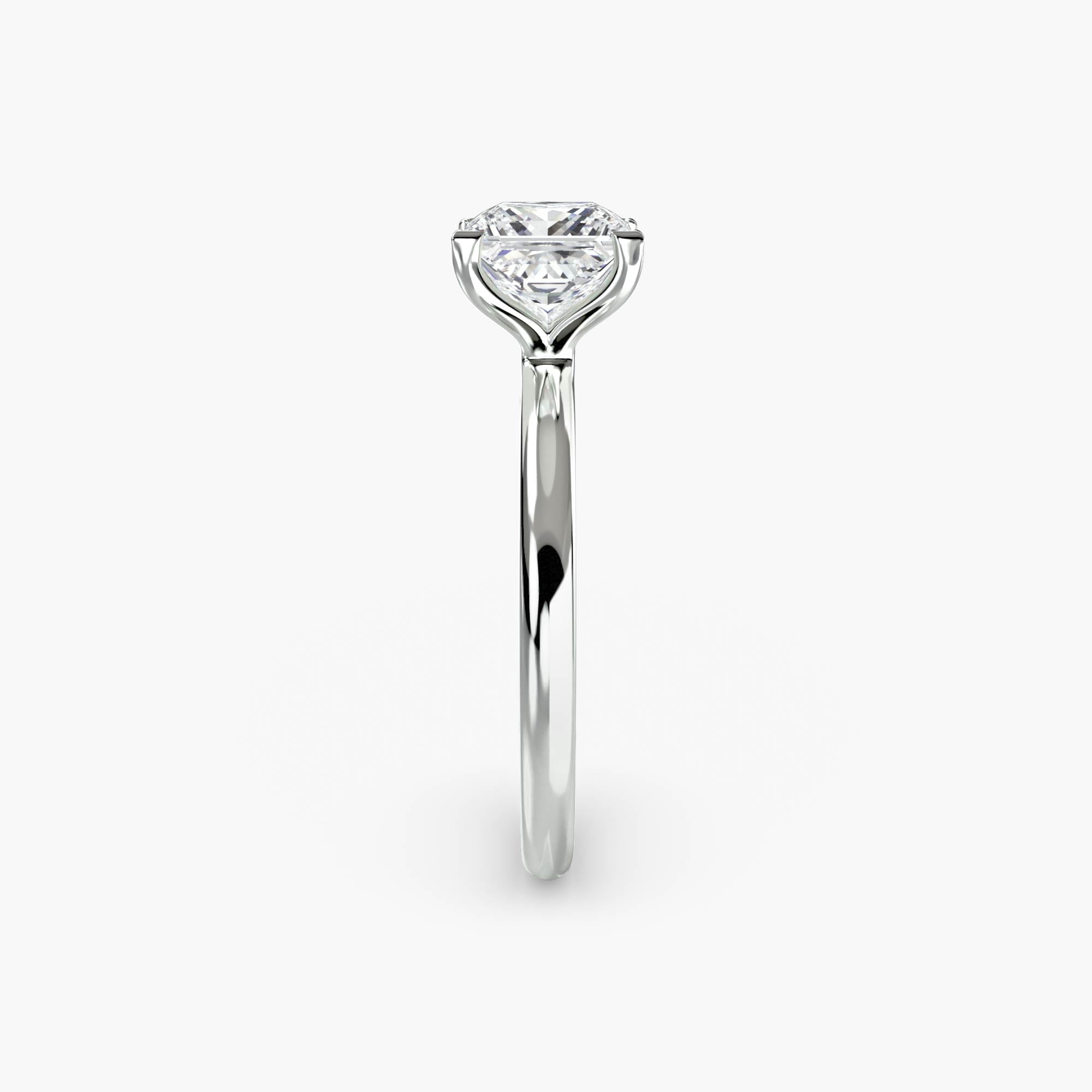 Emilia Solitaire Diamond Ring